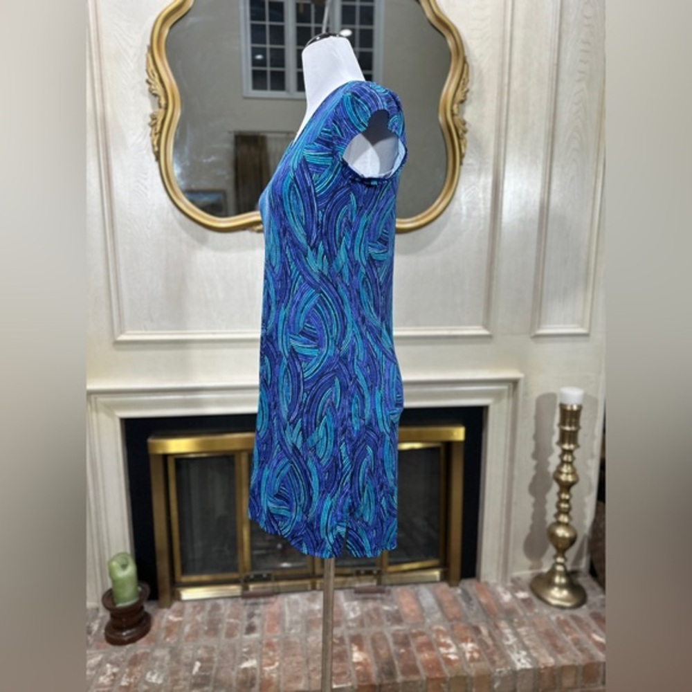 L.L.Bean Women’s Swim Dress S Blue Teal Wave Print UPF 50+ Stretchy - Picture 3 of 7